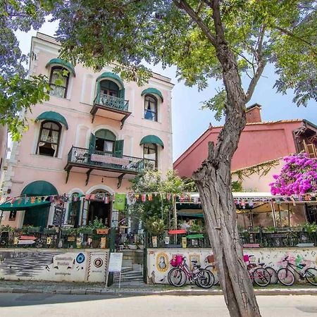 Bueyuekada Anastasia Meziki History Mansion Adalar Exterior photo