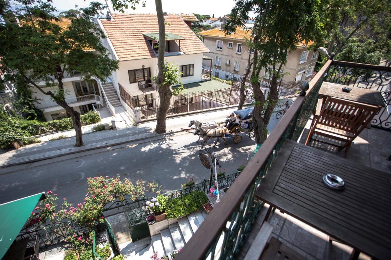 Bueyuekada Anastasia Meziki History Mansion Adalar Exterior photo